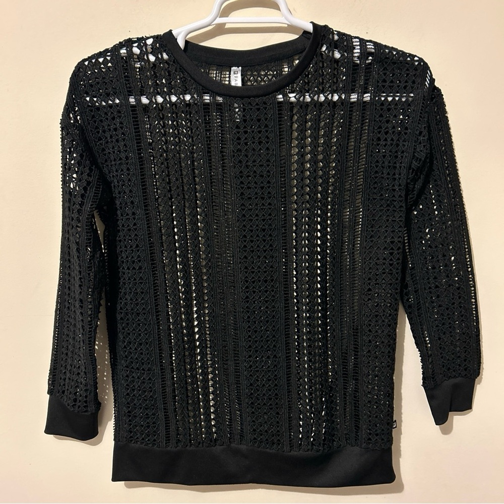 Fabletics Crochet Open Knit Top Shirt Women’s Small Black Casual Oversized EUC